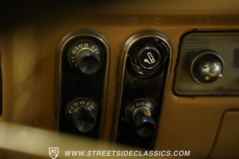 Unknown-Mainline-1953-Yellow-Tan-38