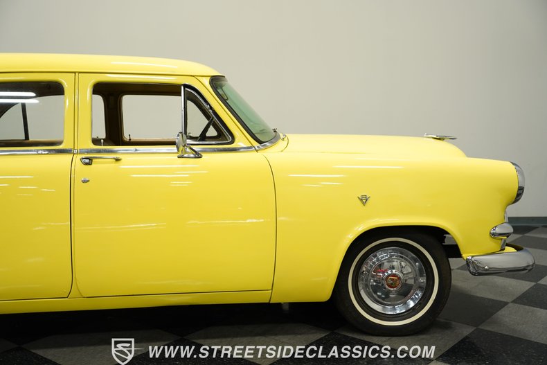 Unknown-Mainline-1953-Yellow-Tan-4