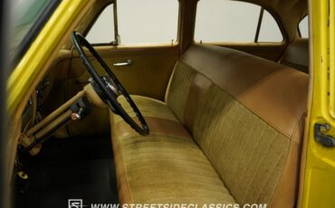 Unknown-Mainline-1953-Yellow-Tan-43