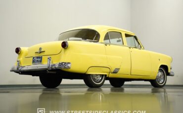 Unknown-Mainline-1953-Yellow-Tan-49