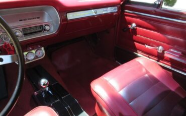 Unknown-Malibu-1965-Ermine-White-Red-16