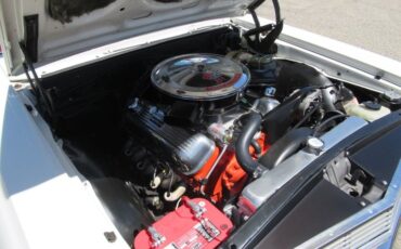 Unknown-Malibu-1965-Ermine-White-Red-4