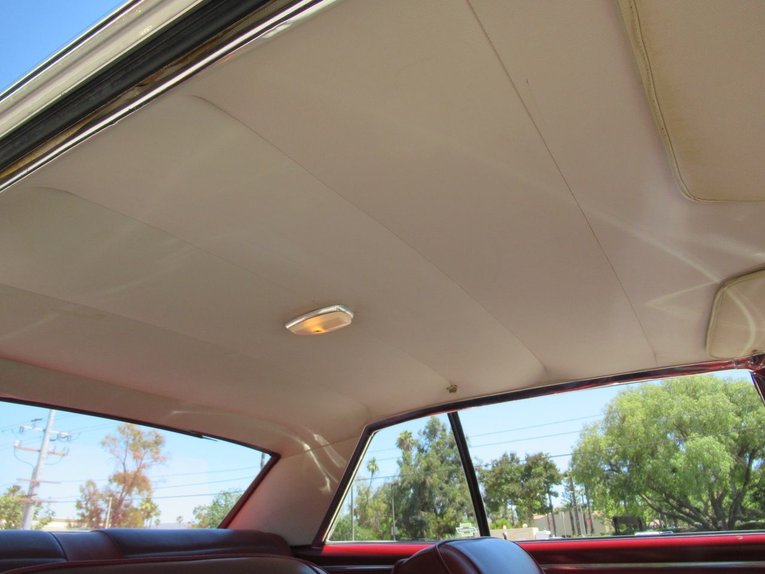 Unknown-Malibu-1965-Ermine-White-Red-5