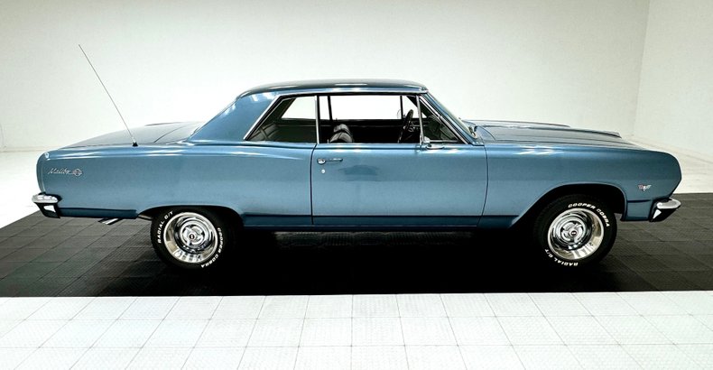 Unknown-Malibu-1965-Mist-Blue-Black-3