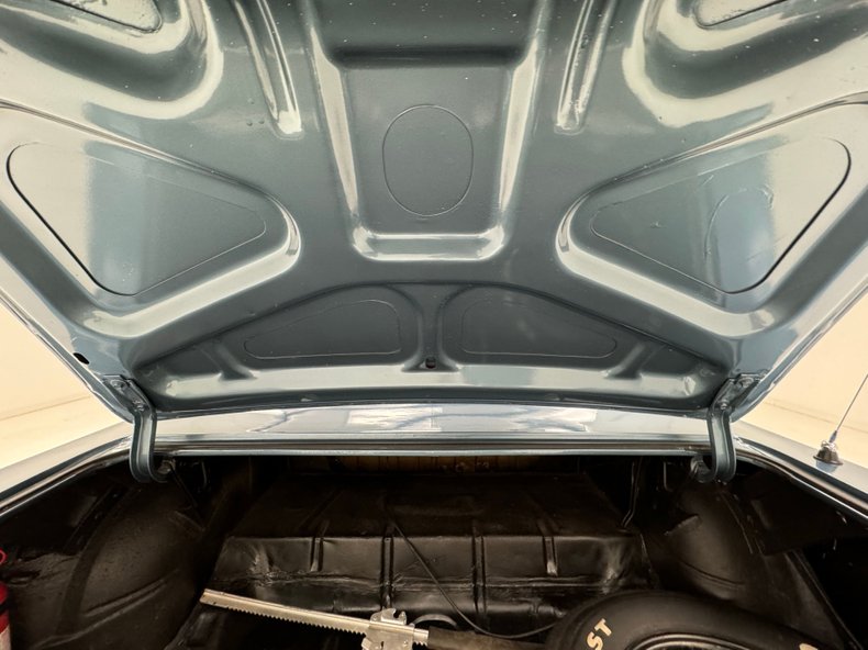 Unknown-Malibu-1965-Mist-Blue-Black-30