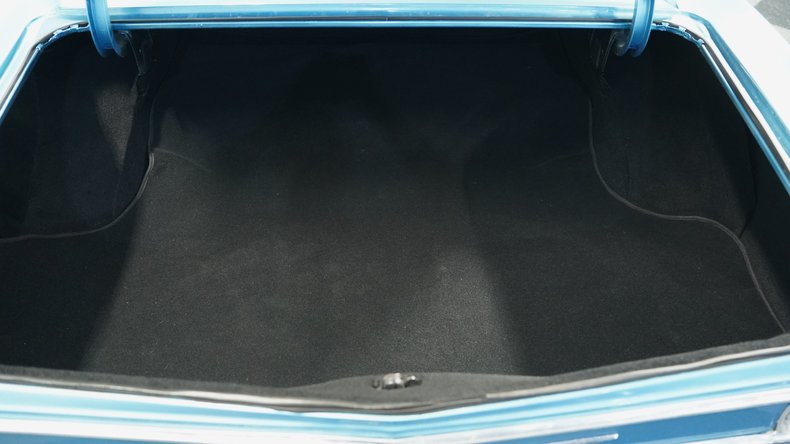 Unknown-Malibu-1966-Mist-Blue-Black-45
