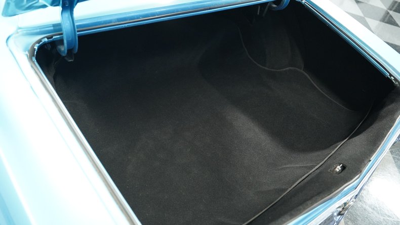 Unknown-Malibu-1966-Mist-Blue-Black-46