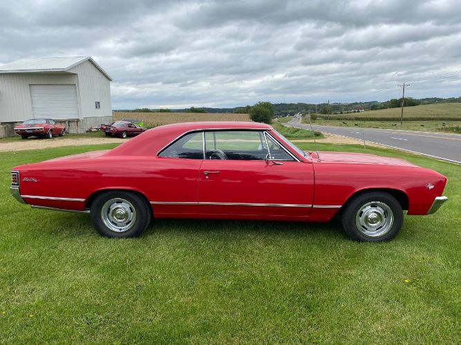 Unknown-Malibu-1967-Red-7