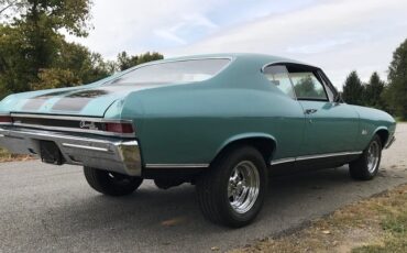 Unknown-Malibu-1968-Blue-Black-3