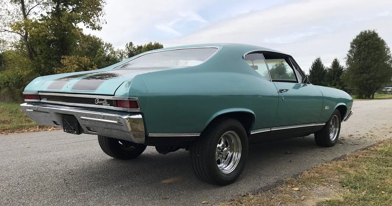 Unknown-Malibu-1968-Blue-Black-3