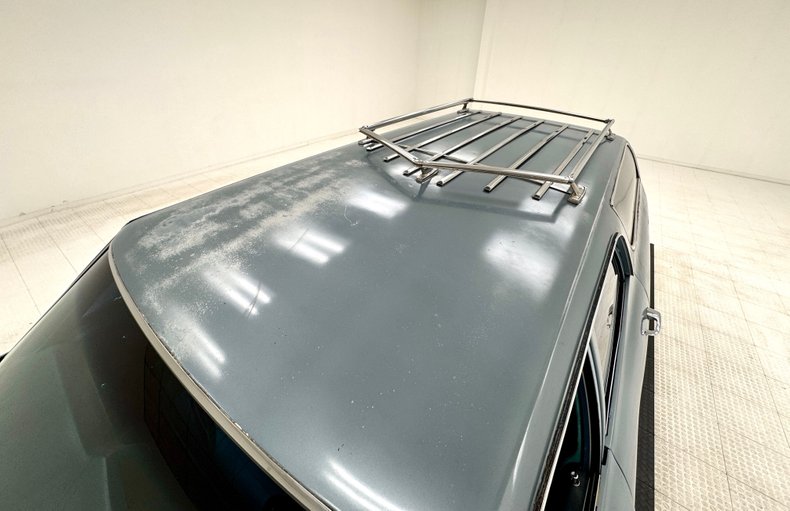 Unknown-Malibu-1970-Astro-Blue-Blue-27
