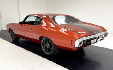Unknown-Malibu-1970-Burnt-Orange-Metalli-Black-1