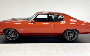 Unknown-Malibu-1970-Burnt-Orange-Metalli-Black