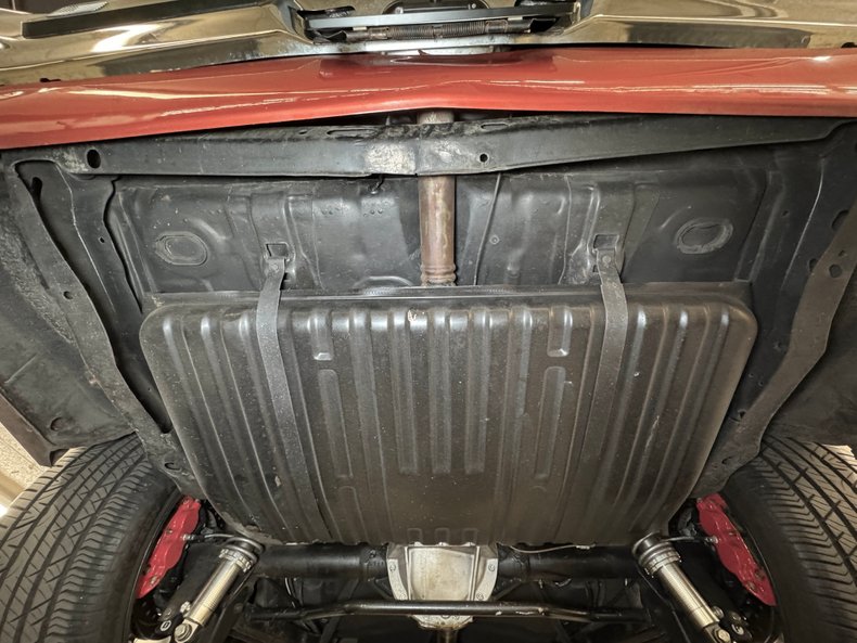 Unknown-Malibu-1970-Burnt-Orange-Metalli-Black-49