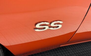 Unknown-Malibu-1970-Burnt-Orange-Metalli-Black-9