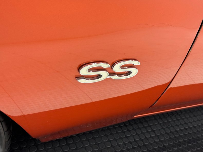 Unknown-Malibu-1970-Burnt-Orange-Metalli-Black-9