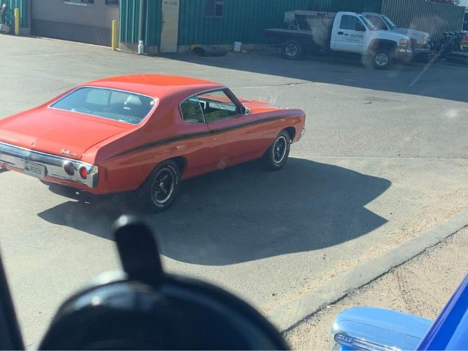 Unknown-Malibu-1972-Orange-6