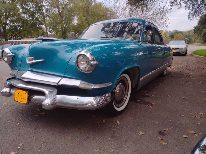 Unknown-Manhattan-1953-Peacock-Blue-8