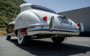 Unknown-Mark-ix-1959-White-Black-23