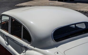 Unknown-Mark-ix-1959-White-Black-42