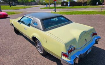 Unknown-Mark-v-1975-Light-Green-Green-2
