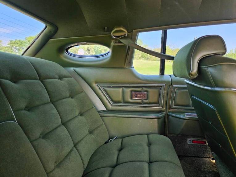 Unknown-Mark-v-1975-Light-Green-Green-24