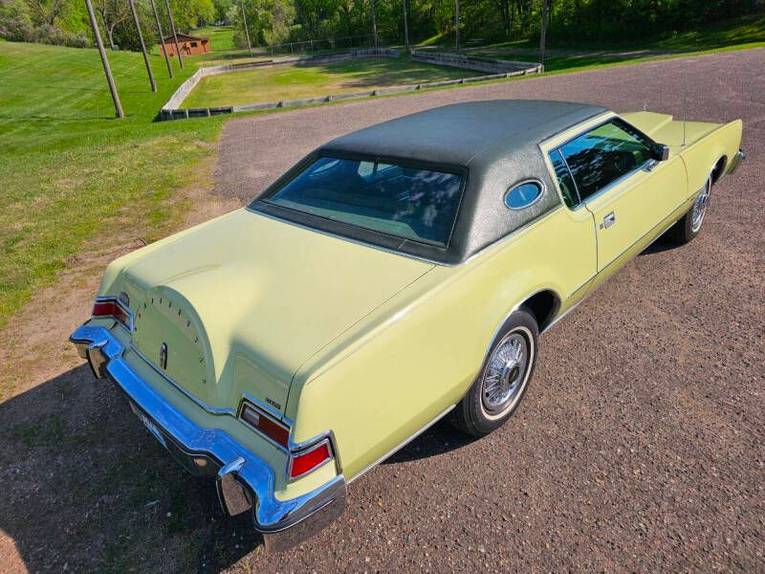 Unknown-Mark-v-1975-Light-Green-Green-28