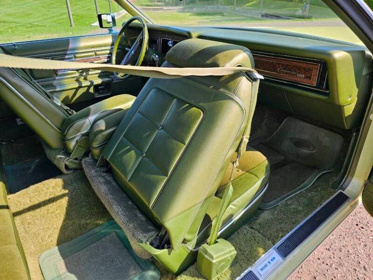 Unknown-Mark-v-1975-Light-Green-Green-7