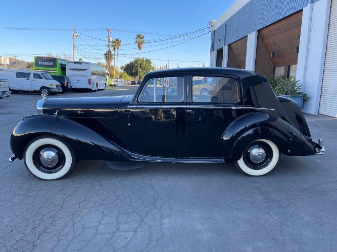 Unknown-Mark-vi-1949-Black-11