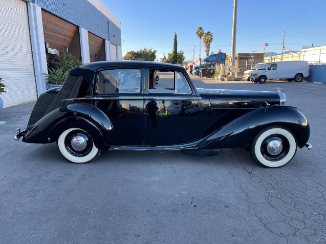 Unknown-Mark-vi-1949-Black-24