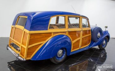 Unknown-Mark-vi-1949-Royal-Blue-Tan-Leather-3