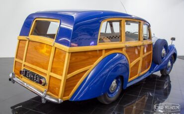 Unknown-Mark-vi-1949-Royal-Blue-Tan-Leather-4