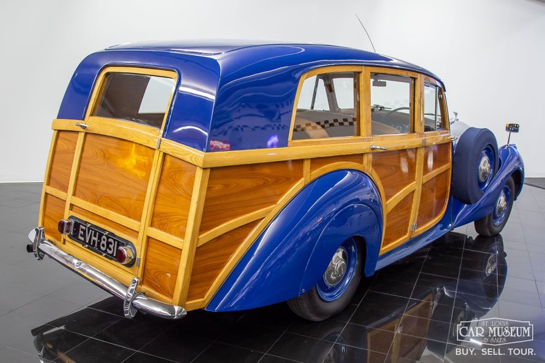 Unknown-Mark-vi-1949-Royal-Blue-Tan-Leather-4