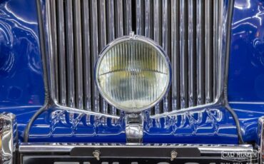 Unknown-Mark-vi-1949-Royal-Blue-Tan-Leather-43