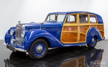 Unknown-Mark-vi-1949-Royal-Blue-Tan-Leather-5