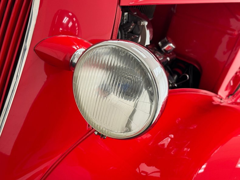 Unknown-Master-1936-Viper-Red-Tan-10
