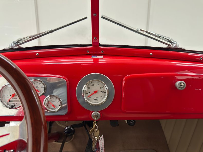 Unknown-Master-1936-Viper-Red-Tan-36