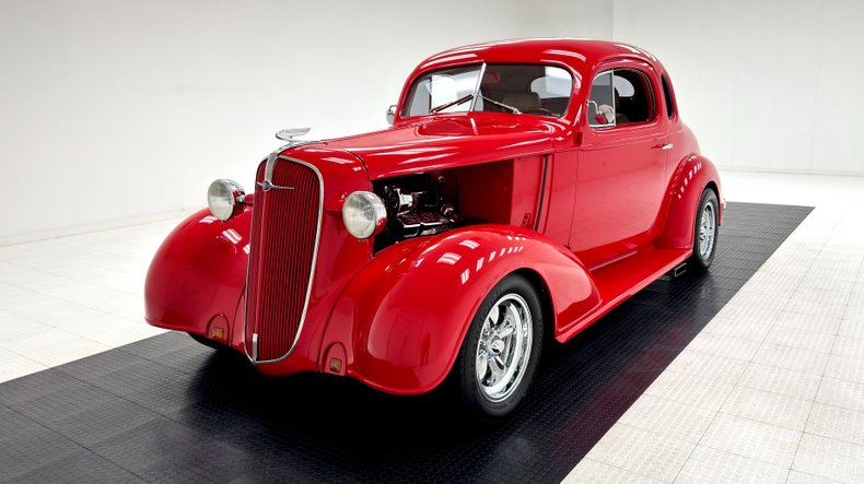 Unknown-Master-1936-Viper-Red-Tan