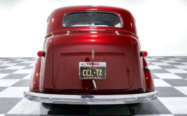 Unknown-Master-1938-Maroon-Maroon-5