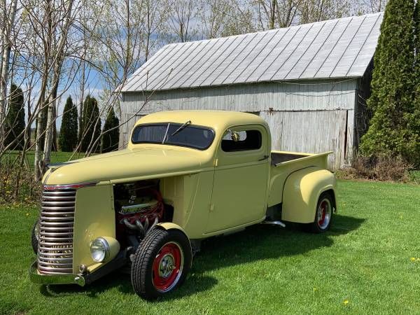 Unknown-Master-1939-Yellow