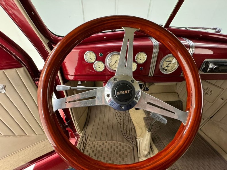 Unknown-Master-deluxe-1937-Red-Wine-Metallic-Khaki-45