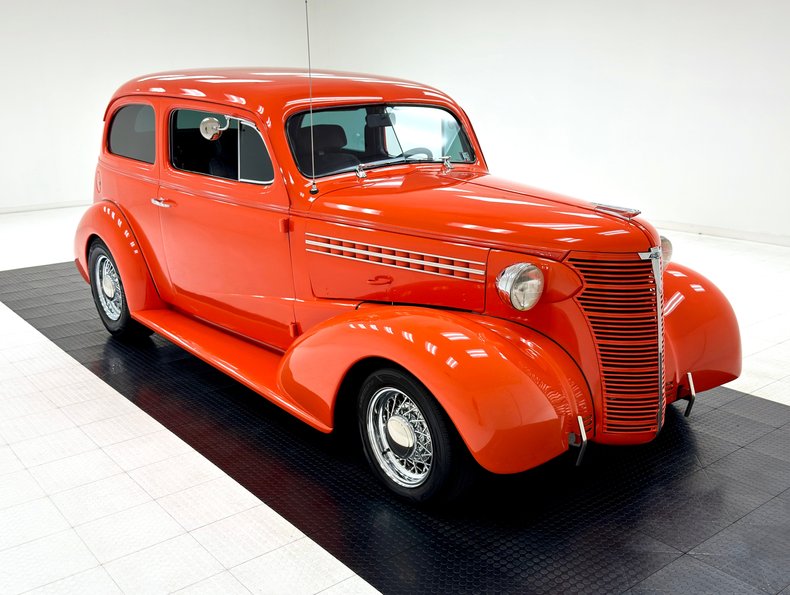 Unknown-Master-deluxe-1938-Orange-Gray-20