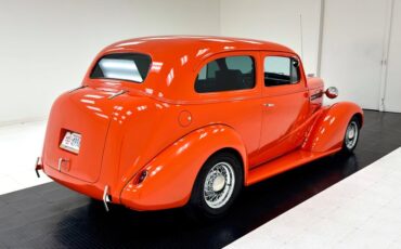Unknown-Master-deluxe-1938-Orange-Gray-3