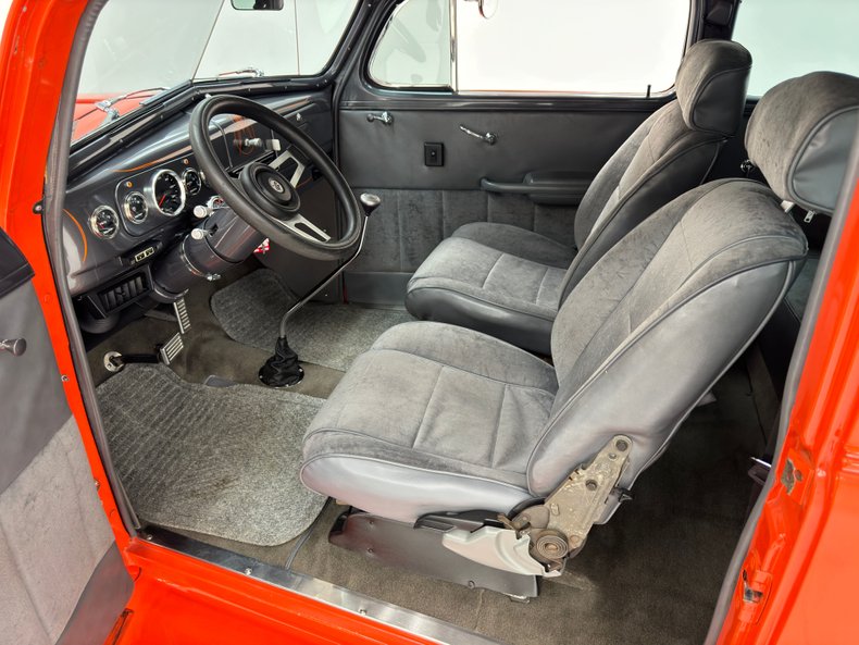 Unknown-Master-deluxe-1938-Orange-Gray-4