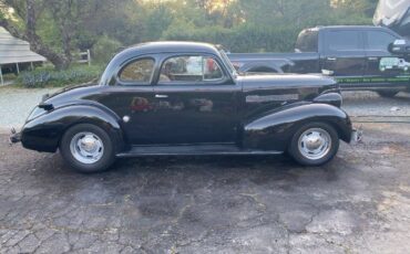 Unknown-Master-deluxe-1939-Black