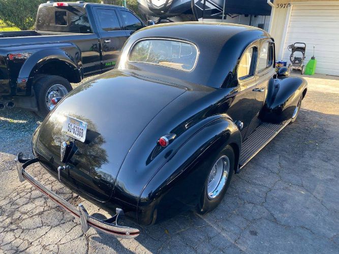 Unknown-Master-deluxe-1939-Black-2
