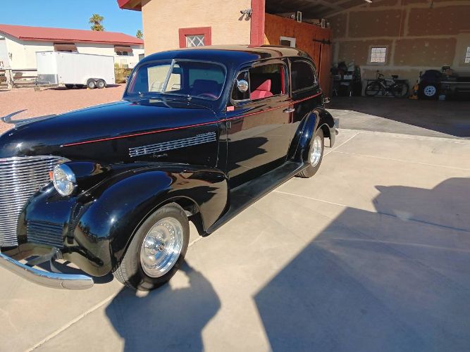 Unknown-Master-deluxe-1939-Black-6