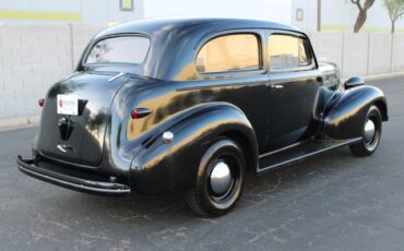 Unknown-Master-deluxe-1939-Black-Gray-1