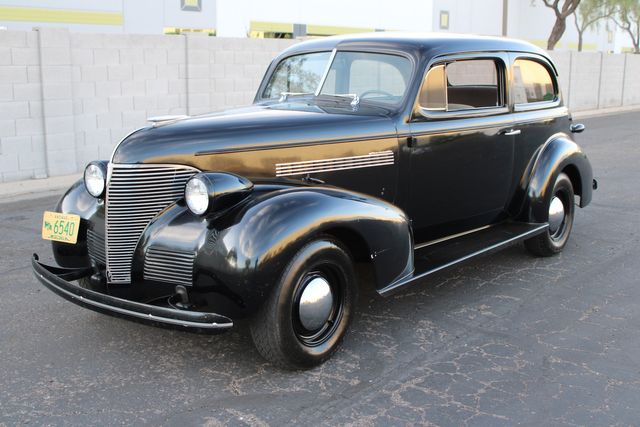Unknown-Master-deluxe-1939-Black-Gray-17