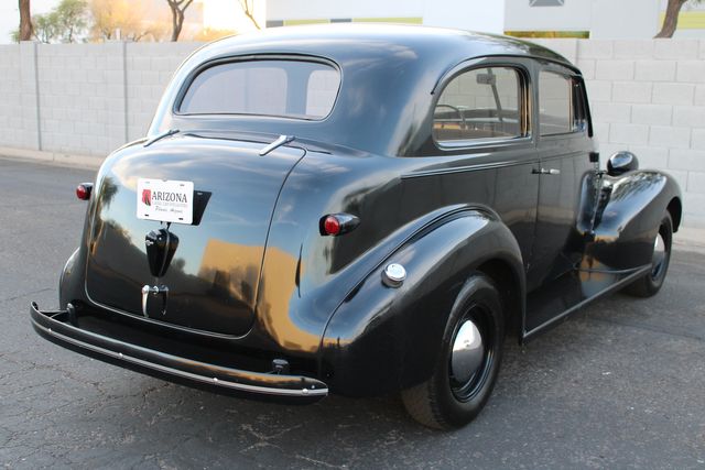 Unknown-Master-deluxe-1939-Black-Gray-32